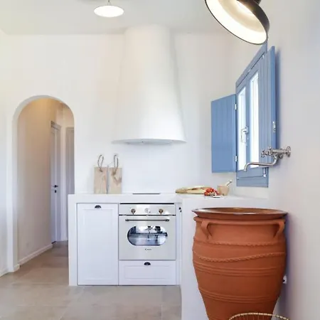 Athiri By Interhome * Foinikiá
